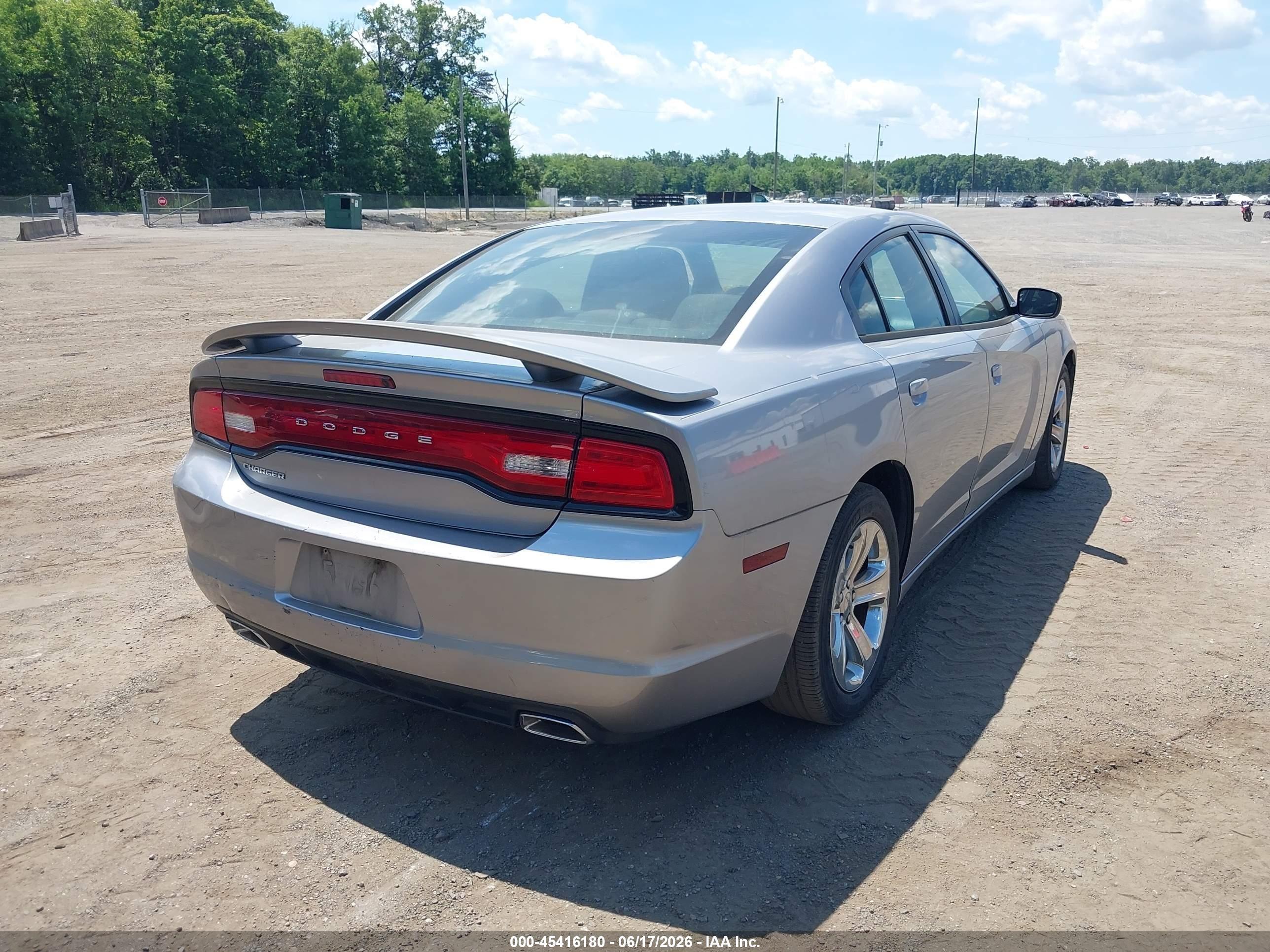 2013 Dodge Charger Se Silver vin: 2C3CDXBG8DH713982