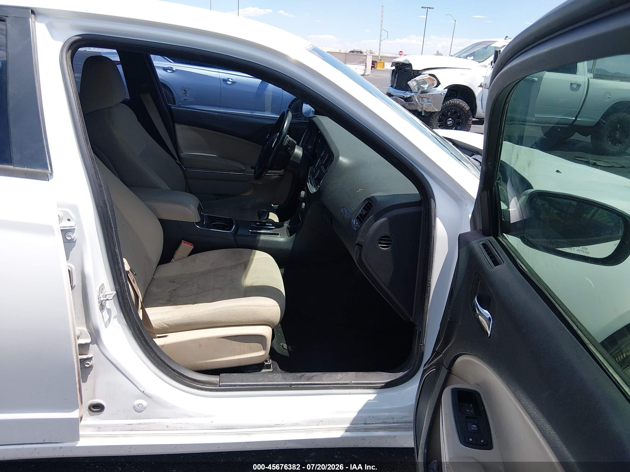 2014 Dodge Charger Se White vin: 2C3CDXBG8EH220451