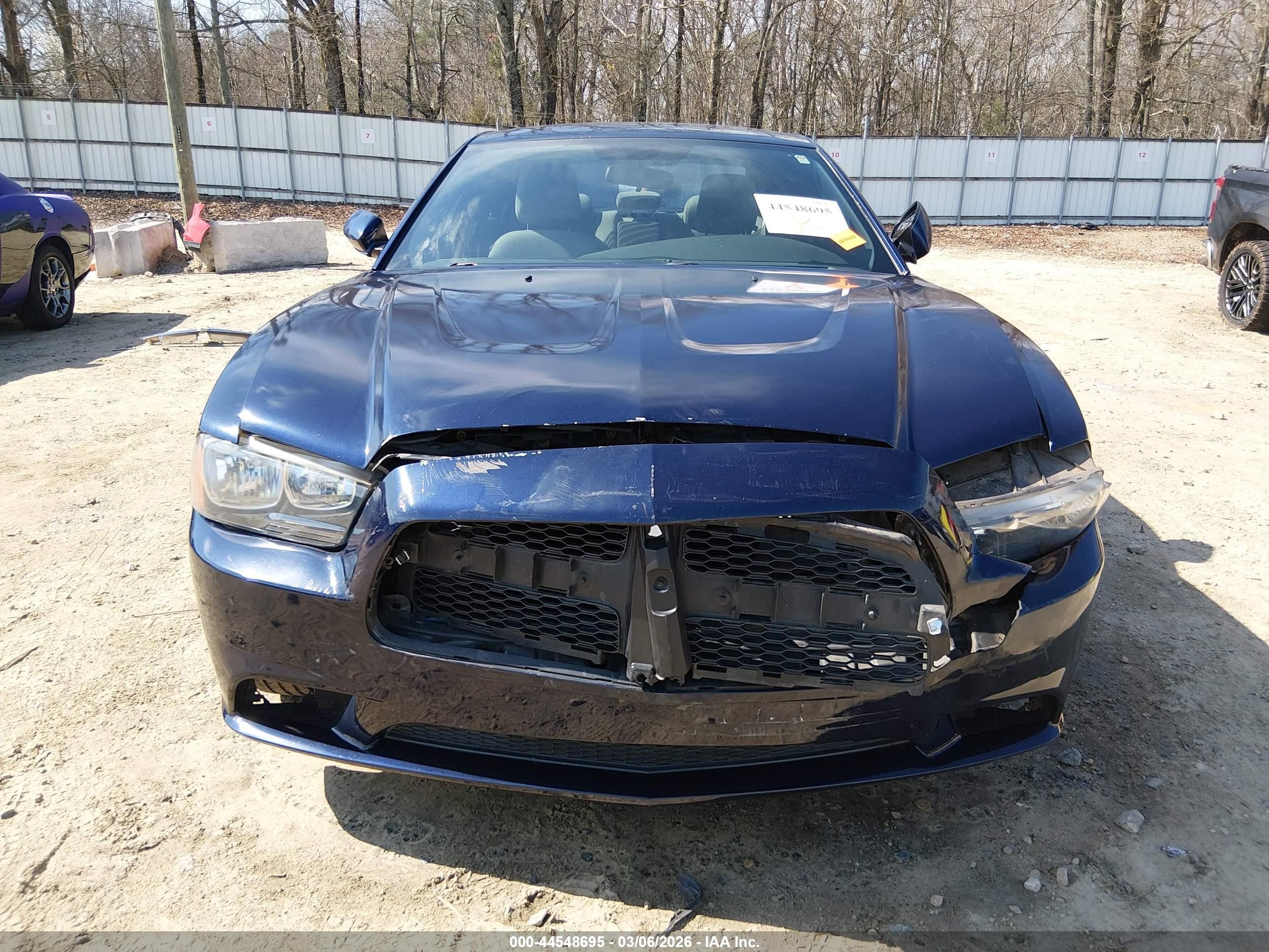 2014 Dodge Charger Se Blue vin: 2C3CDXBG8EH282447