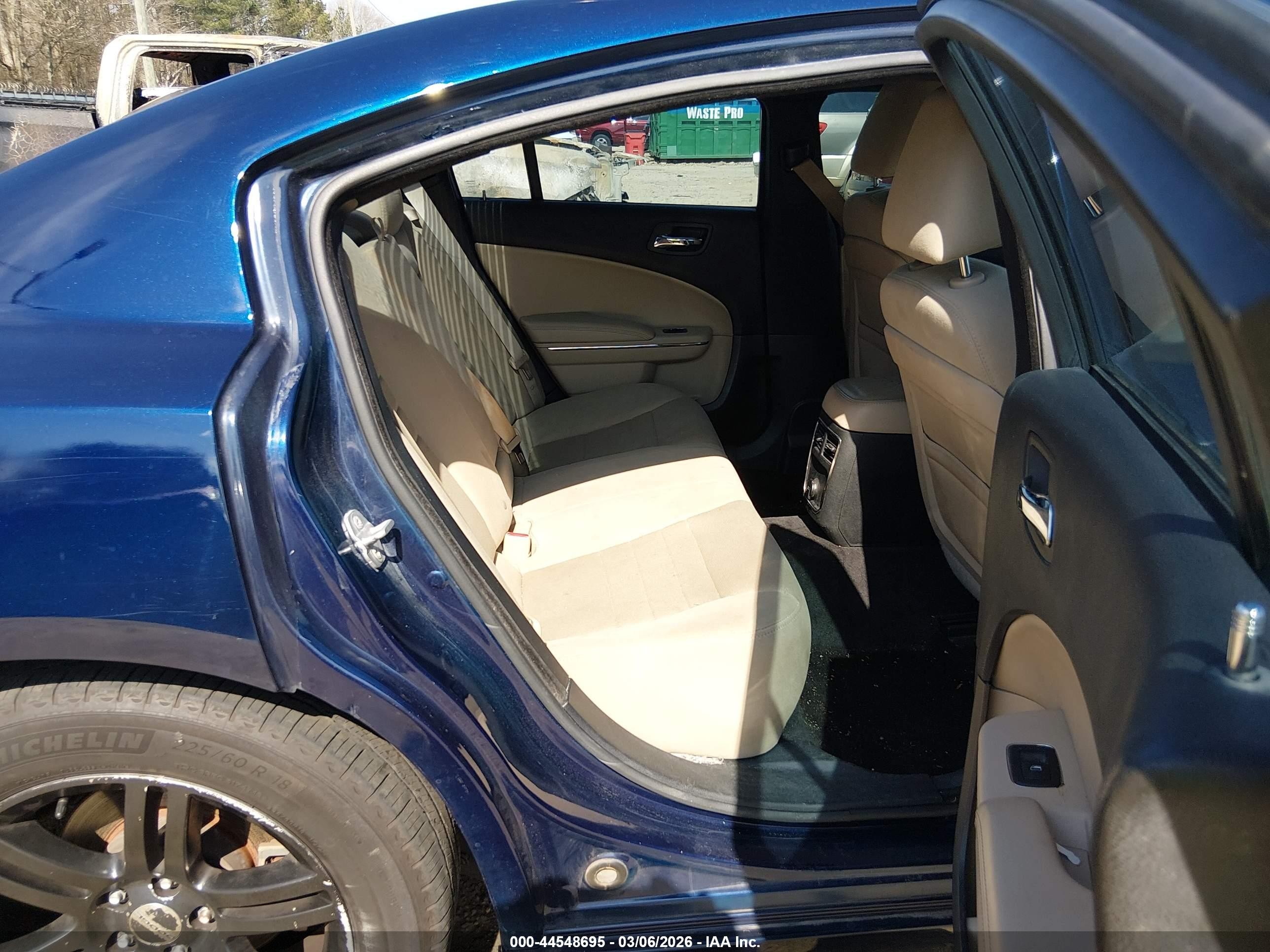 2014 Dodge Charger Se Blue vin: 2C3CDXBG8EH282447