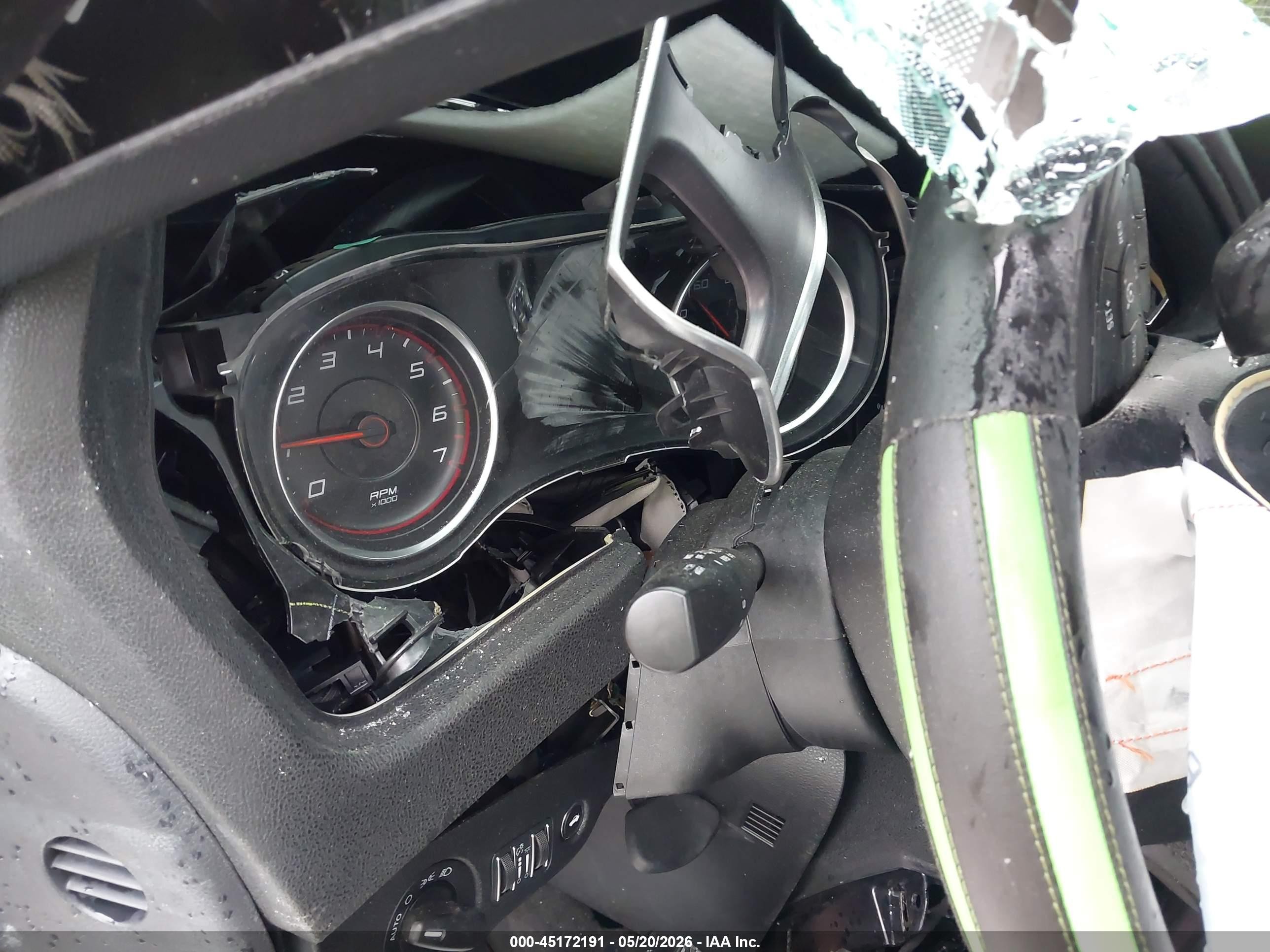 2015 Dodge Charger Se Белый vin: 2C3CDXBG8FH827290