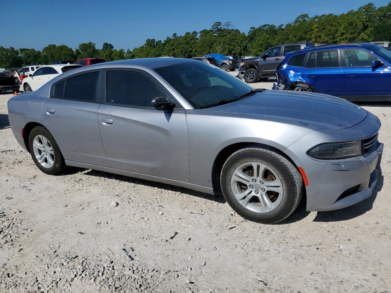 2015 Dodge Charger Se Серебряный vin: 2C3CDXBG8FH881091