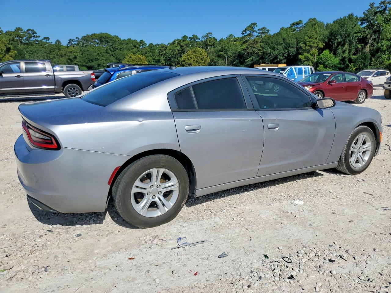 2015 Dodge Charger Se Серебряный vin: 2C3CDXBG8FH881091