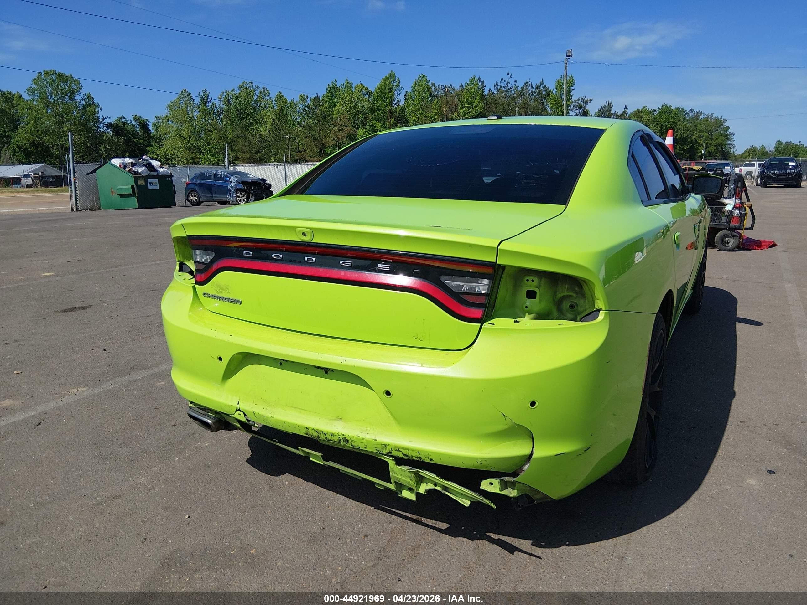 2019 Dodge Charger Sxt Rwd Green vin: 2C3CDXBG8KH652985