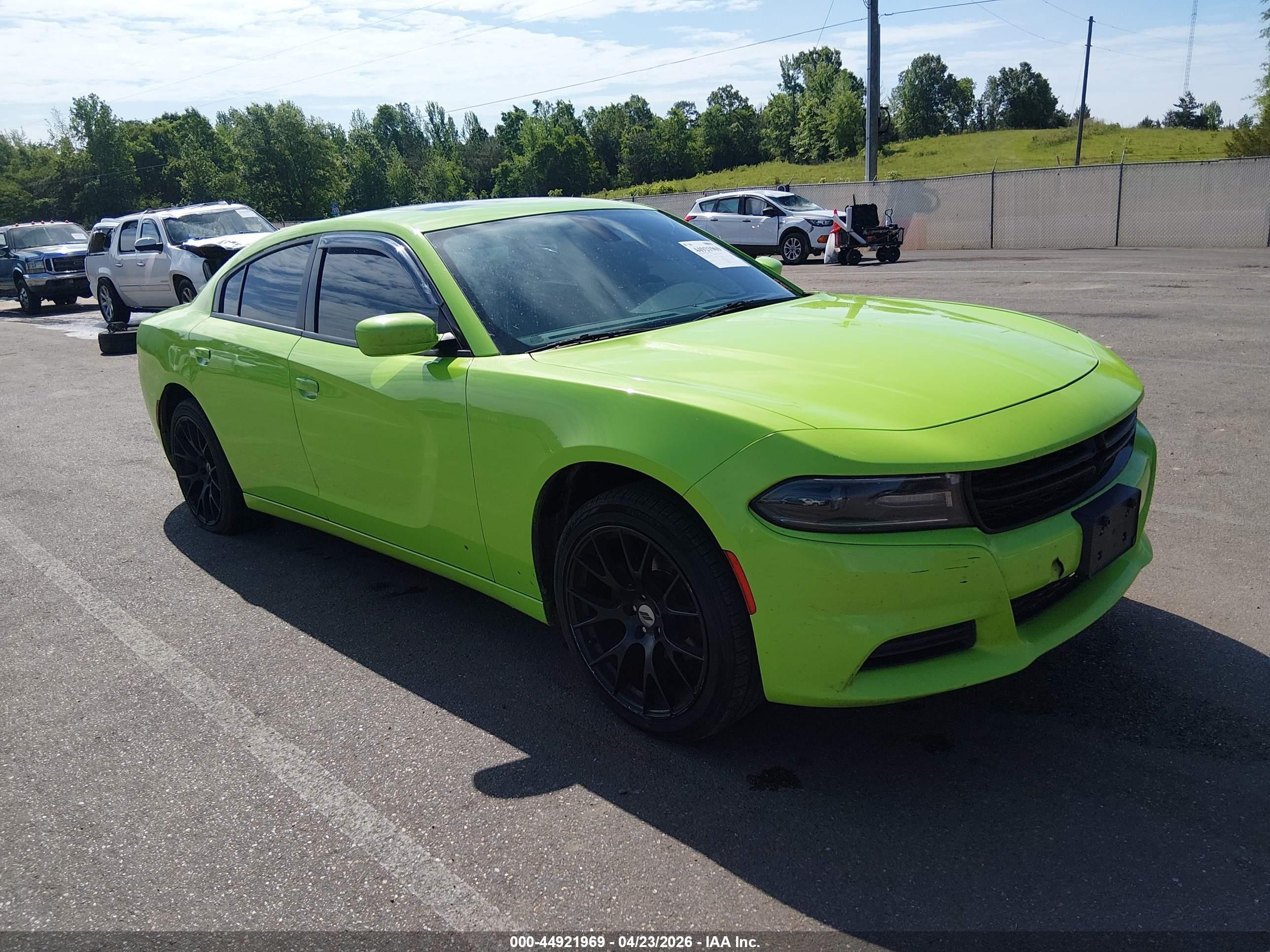 2019 Dodge Charger Sxt Rwd Green vin: 2C3CDXBG8KH652985