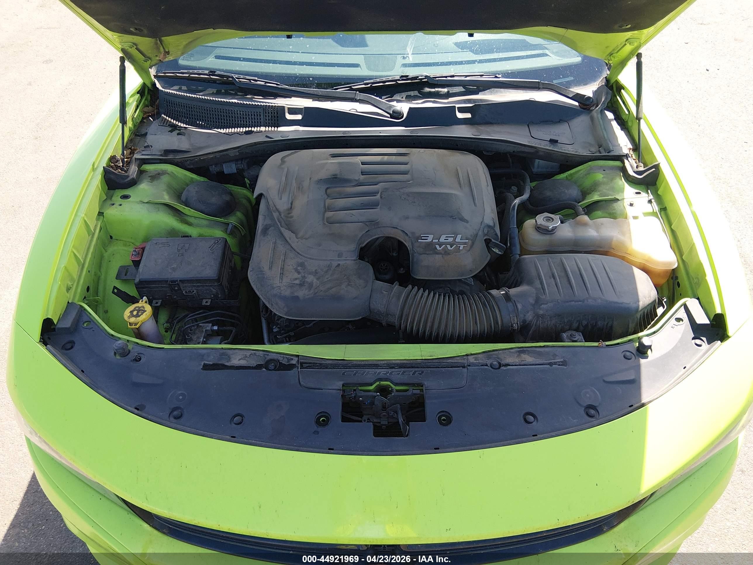 2019 Dodge Charger Sxt Rwd Green vin: 2C3CDXBG8KH652985