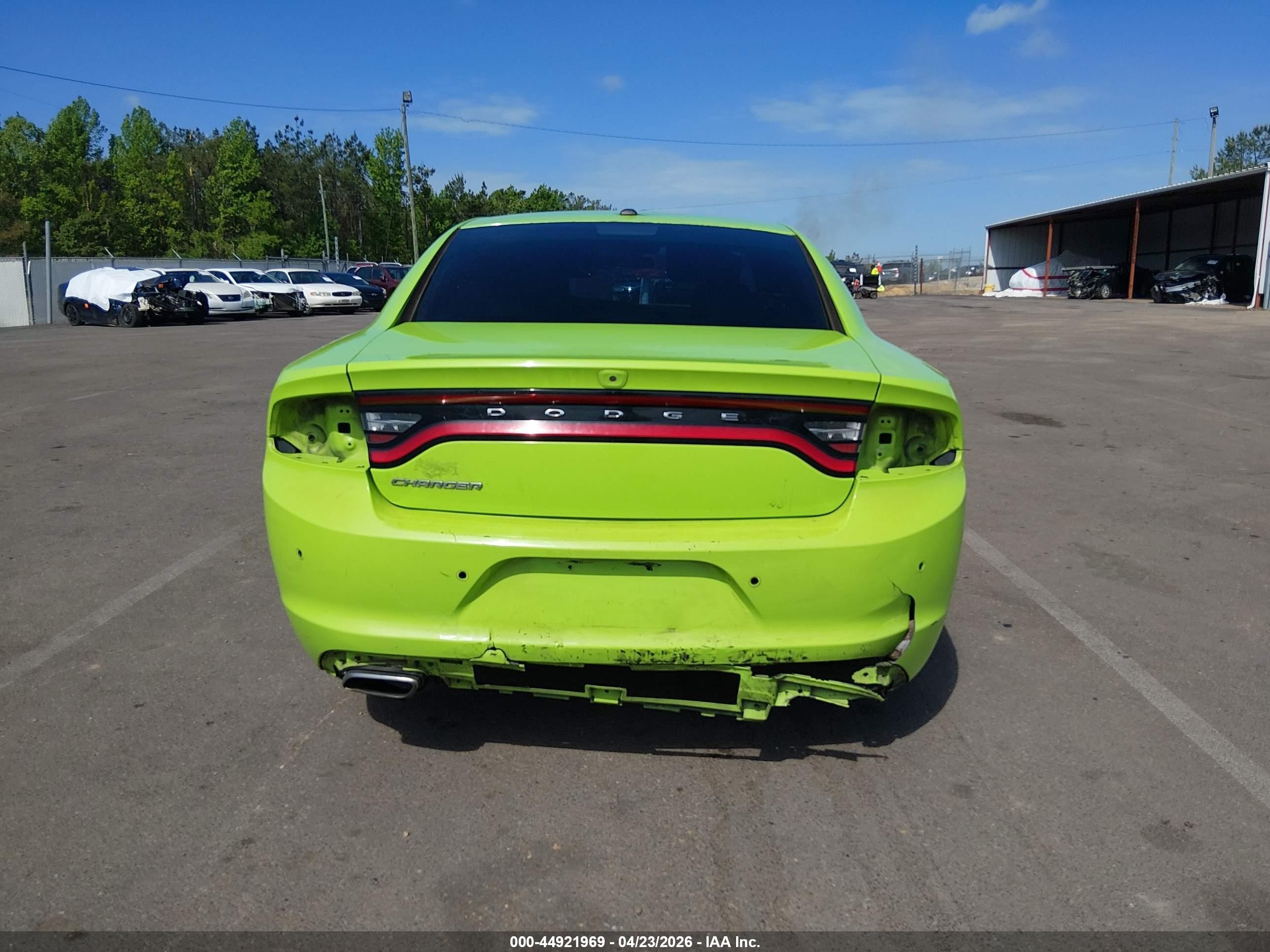 2019 Dodge Charger Sxt Rwd Green vin: 2C3CDXBG8KH652985