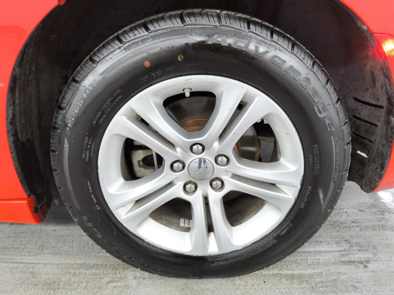 2022 Dodge Charger Sxt Red vin: 2C3CDXBG8NH219459 Damage: Left Rear Wheel, Curb Rash, > 12 Inches