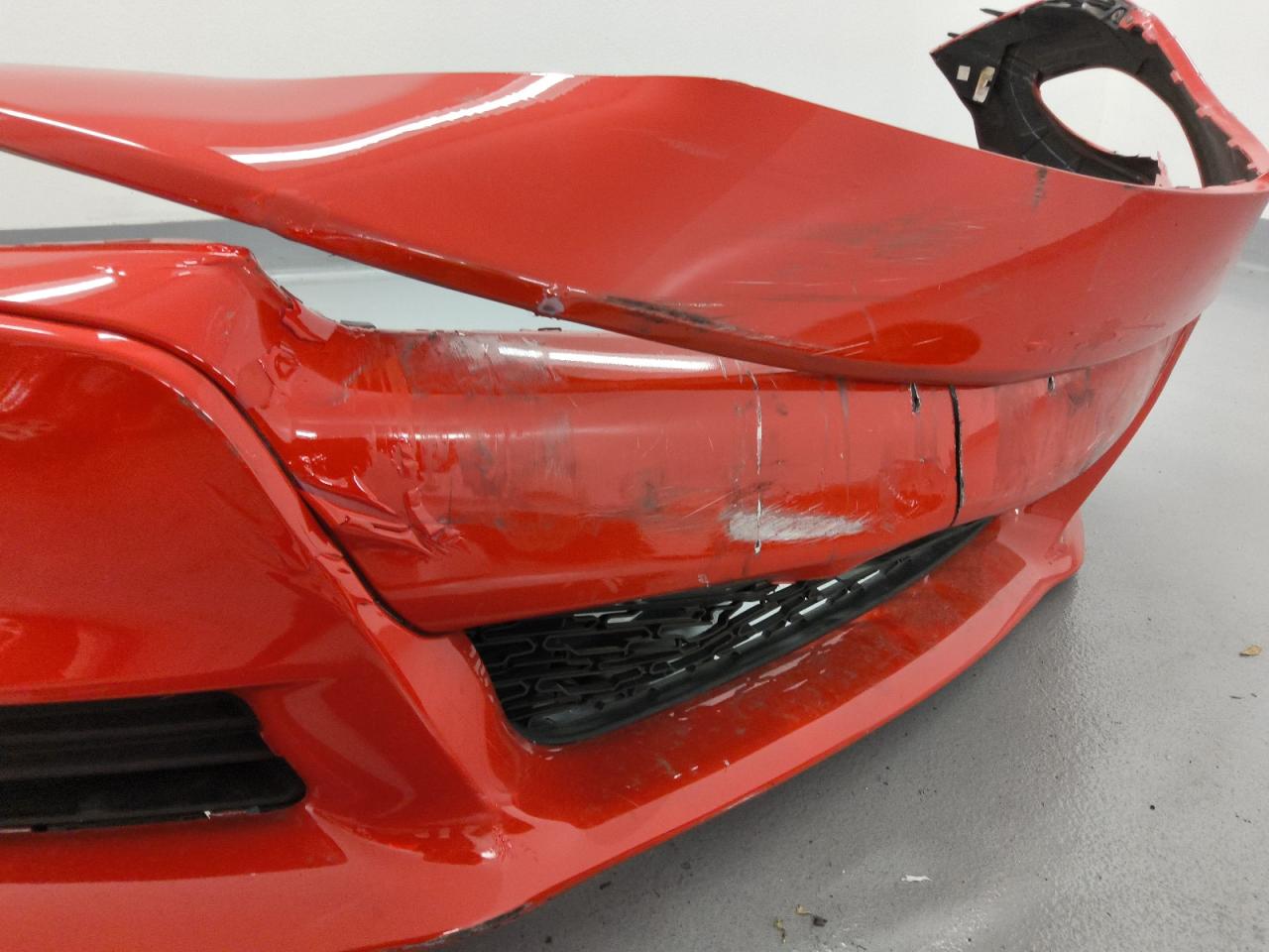 2022 Dodge Charger Sxt Red vin: 2C3CDXBG8NH219459 Damage: Grille Molding, Broken, Replacement Required