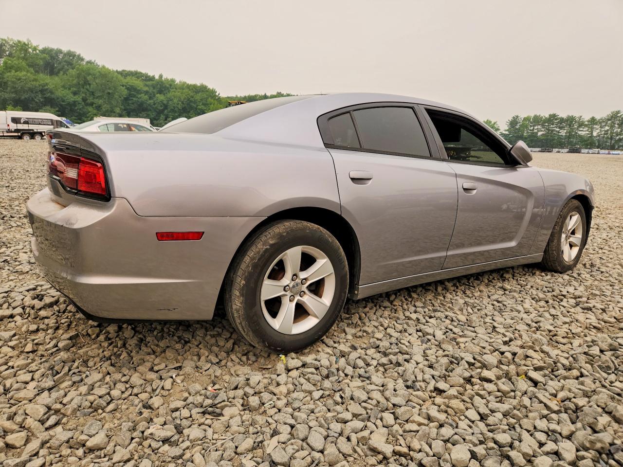 2013 Dodge Charger Se Silver vin: 2C3CDXBG9DH666106