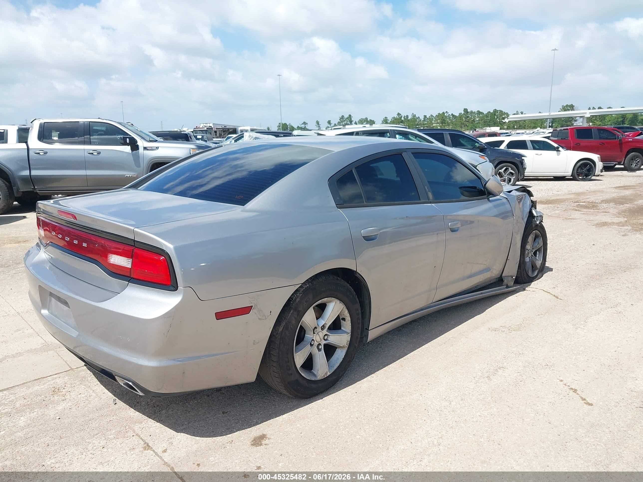 2014 Dodge Charger Se Silver vin: 2C3CDXBG9EH328478