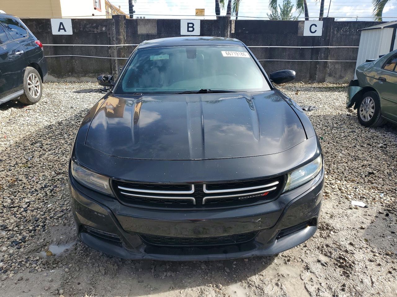 2015 Dodge Charger Se Черный vin: 2C3CDXBG9FH776575