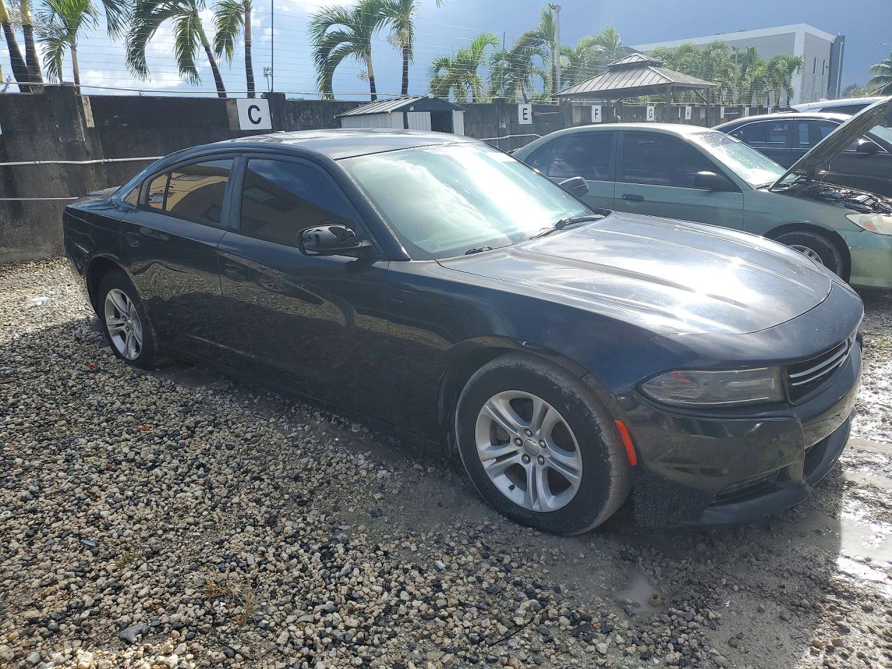 2015 Dodge Charger Se Черный vin: 2C3CDXBG9FH776575