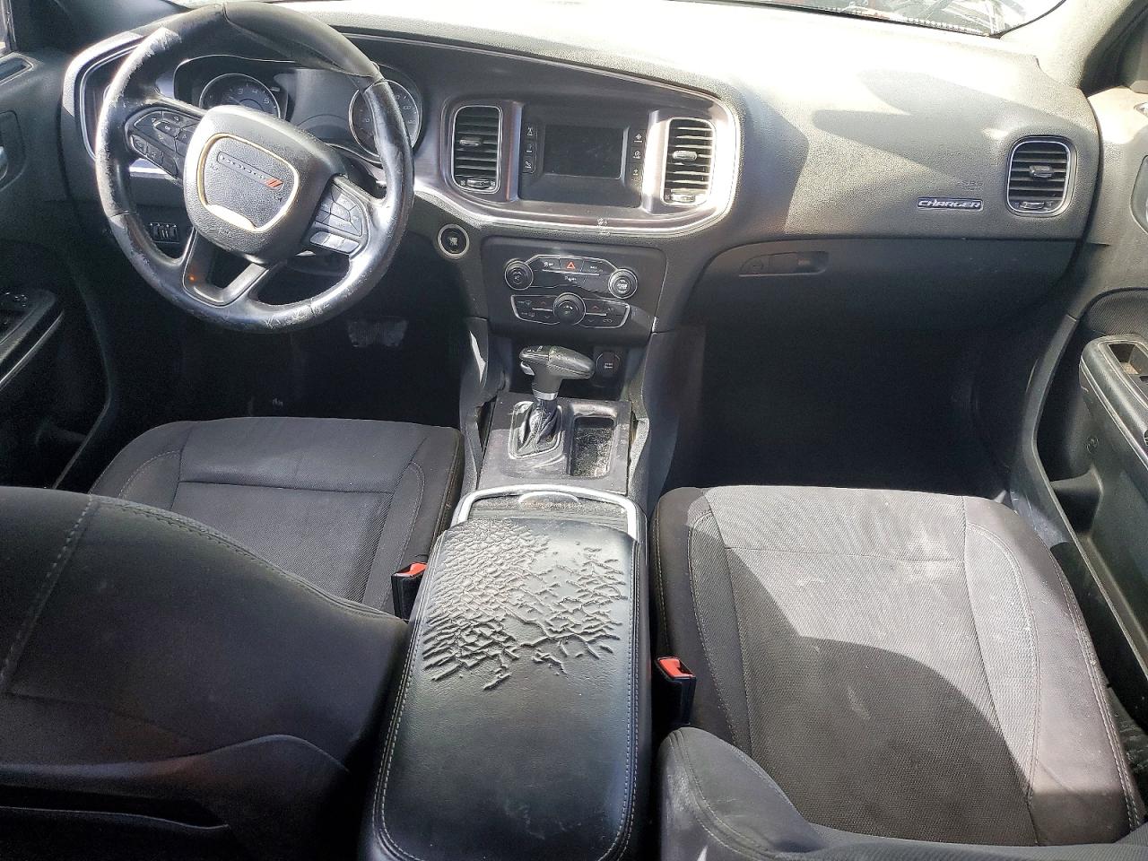 2015 Dodge Charger Se Черный vin: 2C3CDXBG9FH776575