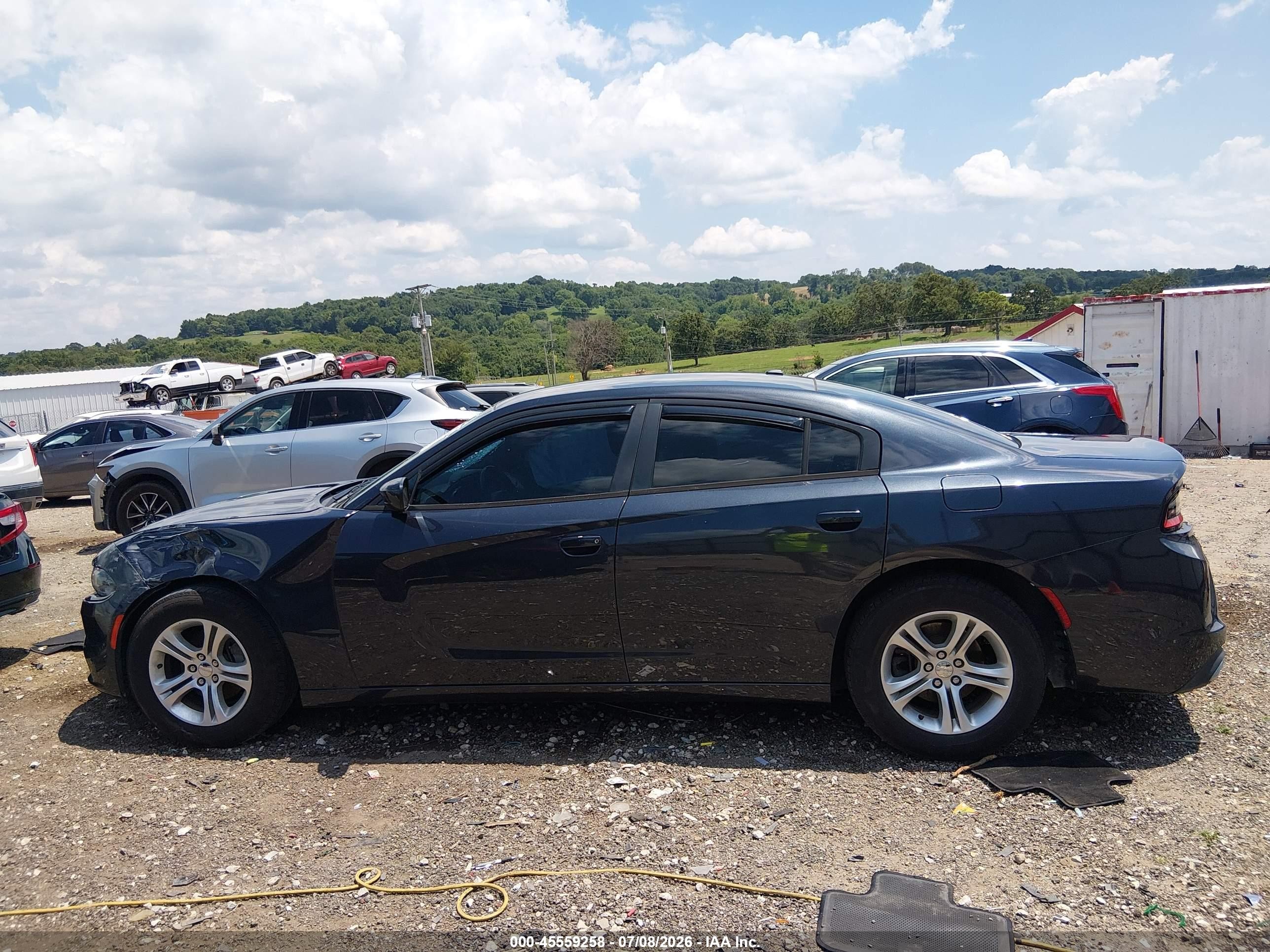2016 Dodge Charger Se Черный vin: 2C3CDXBG9GH103030
