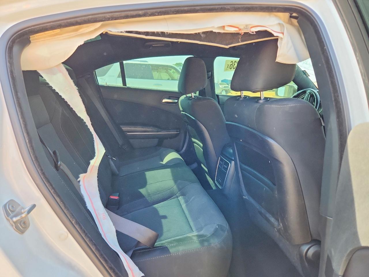 2019 Dodge Charger Sxt White vin: 2C3CDXBG9KH720260