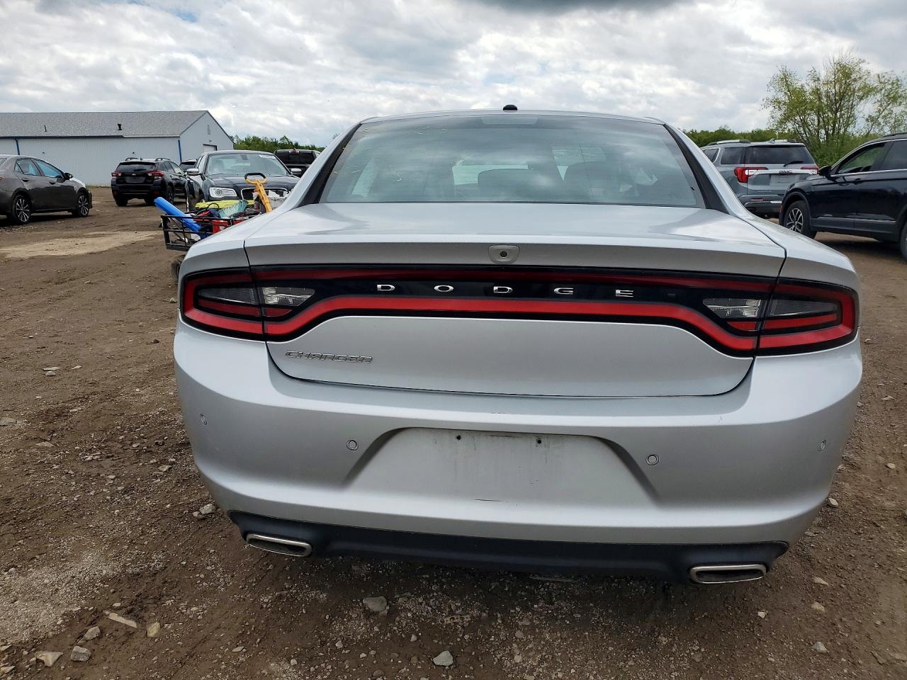 2021 Dodge Charger Sxt Silver vin: 2C3CDXBG9MH624406