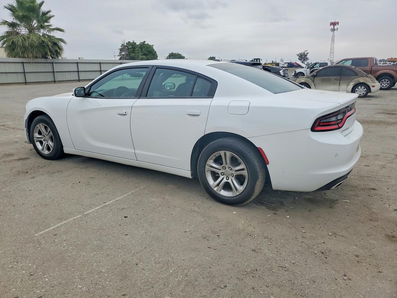 2022 Dodge Charger Sxt White vin: 2C3CDXBG9NH160986