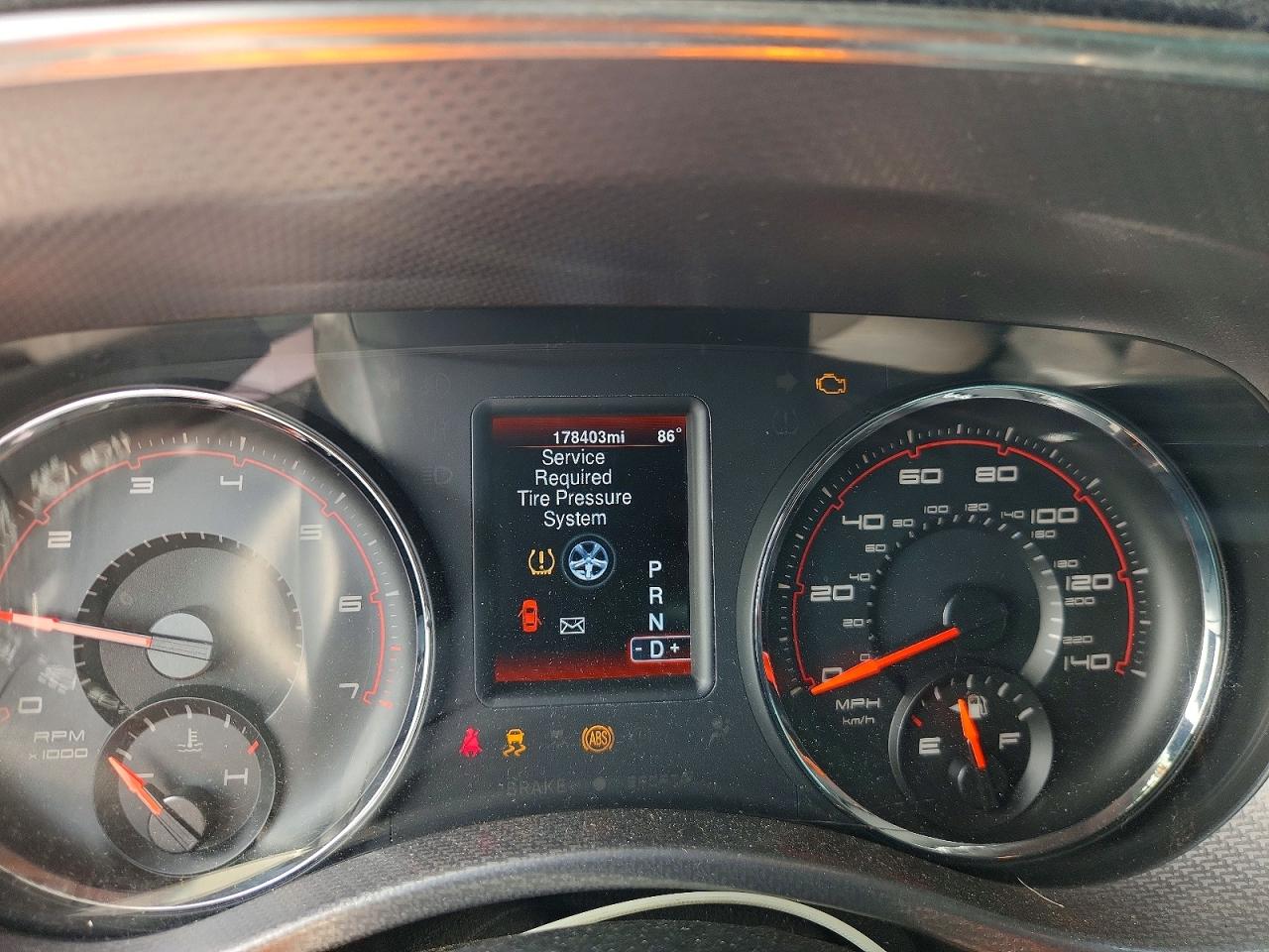 2014 Dodge Charger Se Silver vin: 2C3CDXBGXEH168403