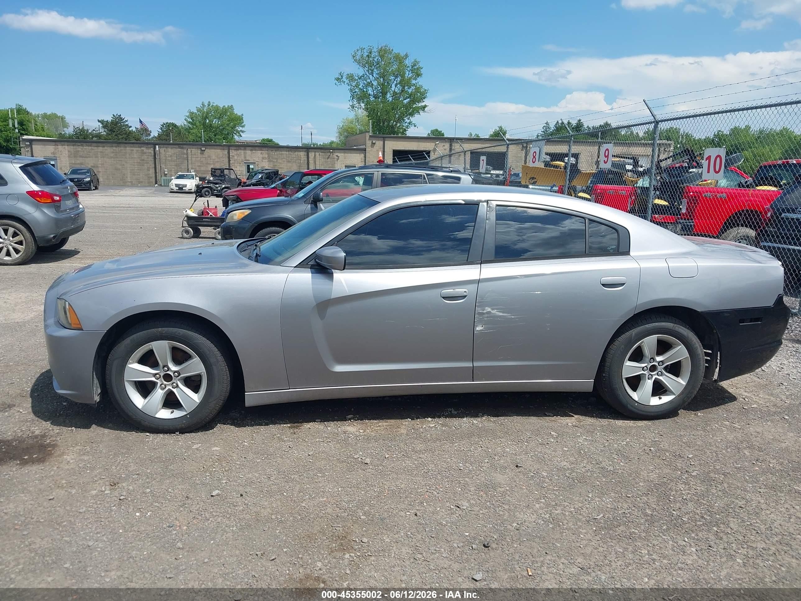 2014 Dodge Charger Se Silver vin: 2C3CDXBGXEH268159