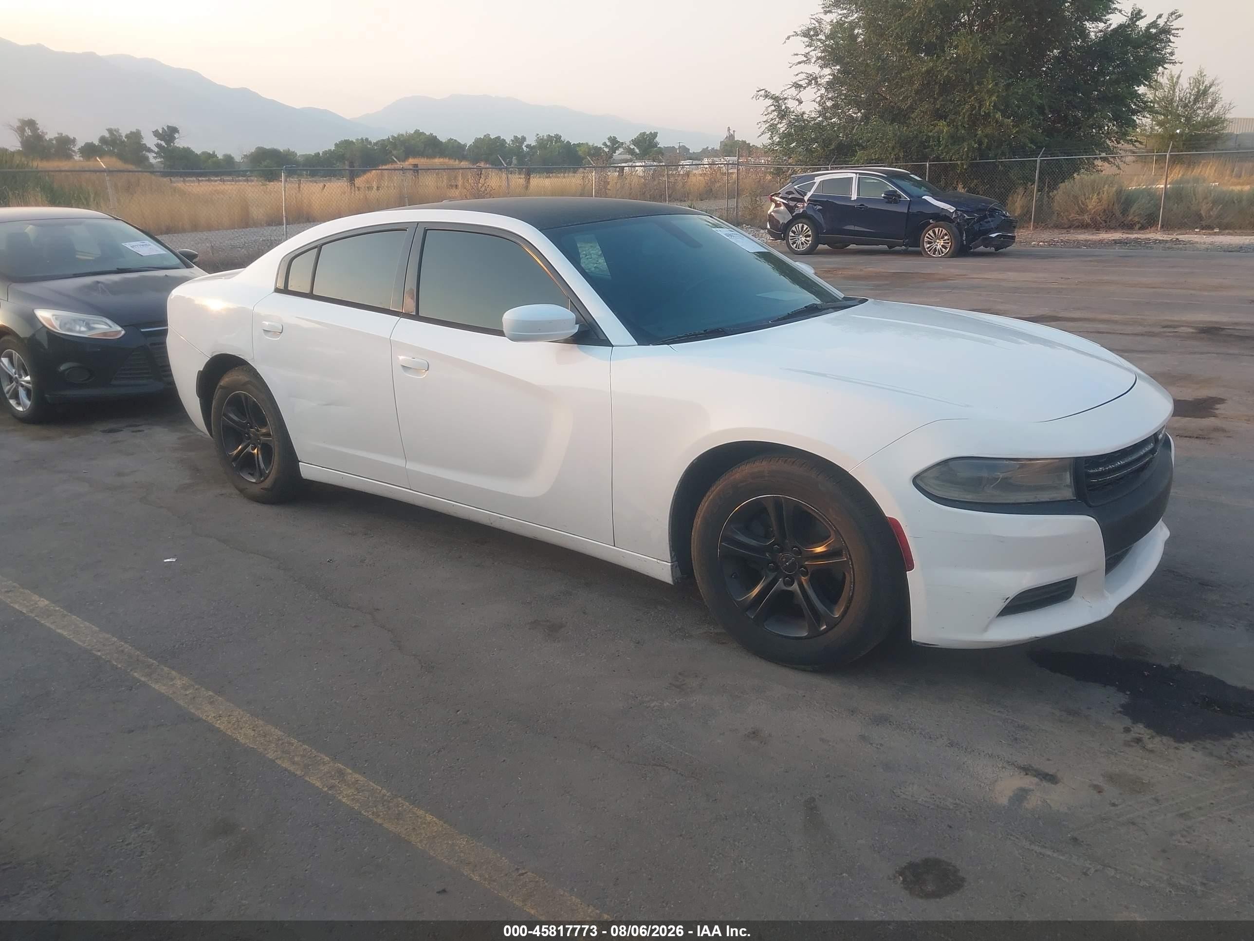 2015 Dodge Charger Se White vin: 2C3CDXBGXFH856595