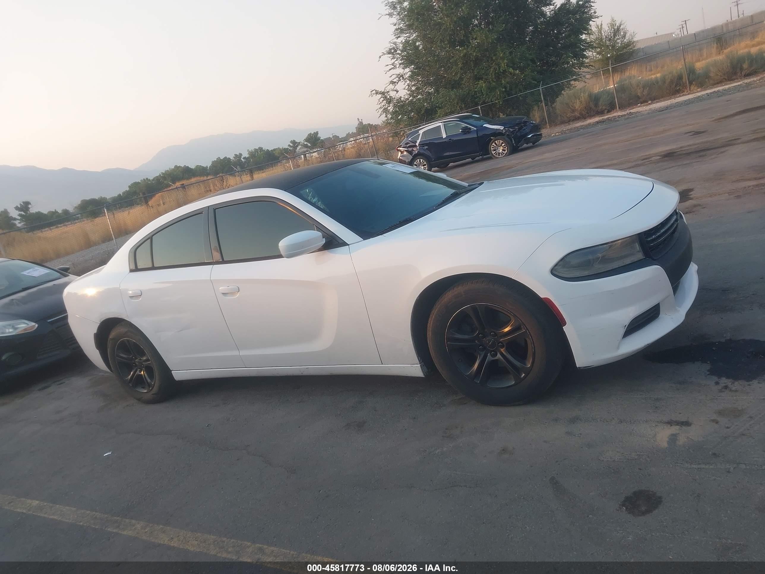 2015 Dodge Charger Se White vin: 2C3CDXBGXFH856595