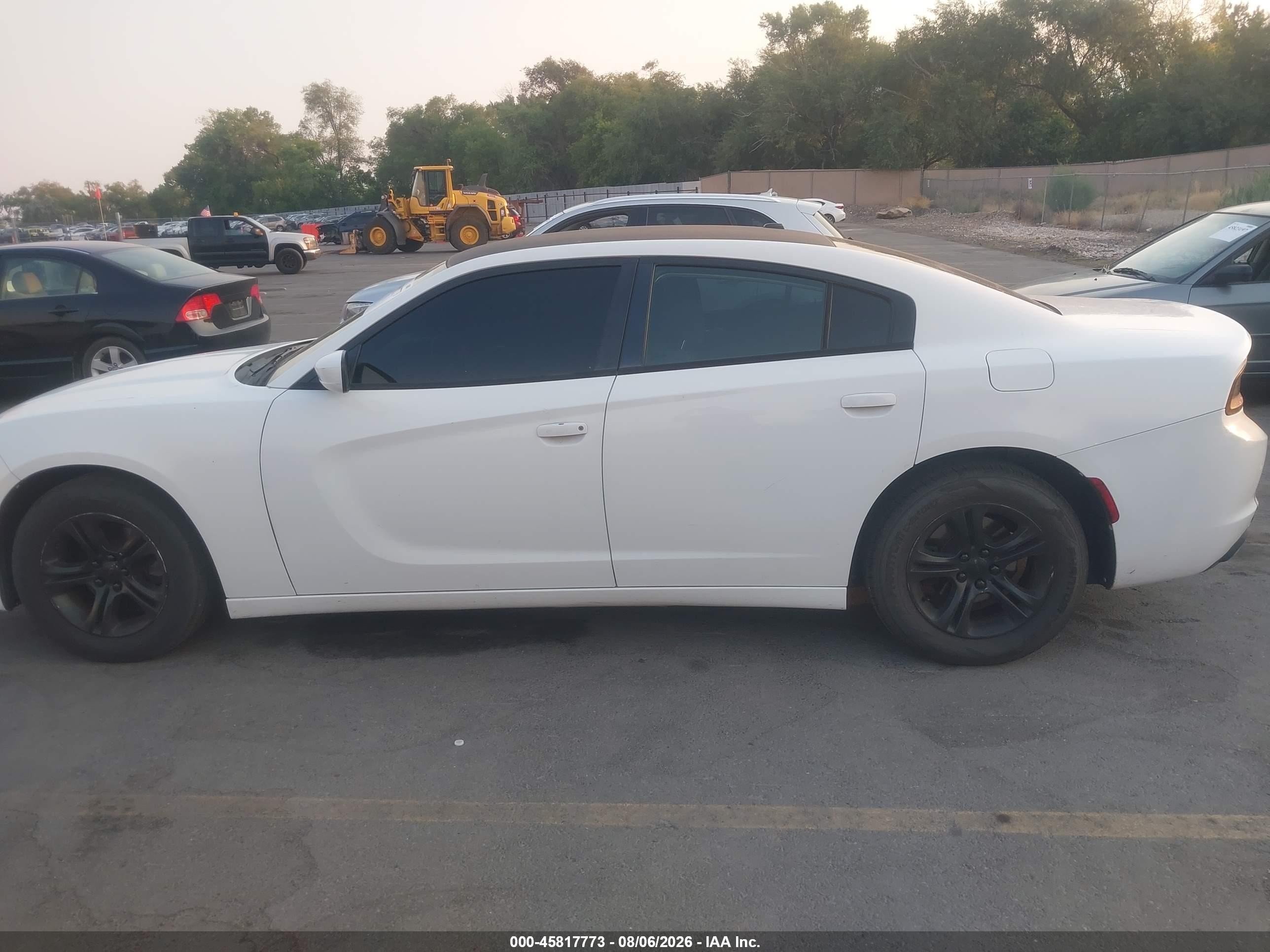 2015 Dodge Charger Se White vin: 2C3CDXBGXFH856595