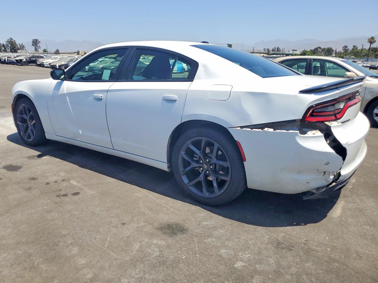 2021 Dodge Charger Sxt White vin: 2C3CDXBGXMH682668