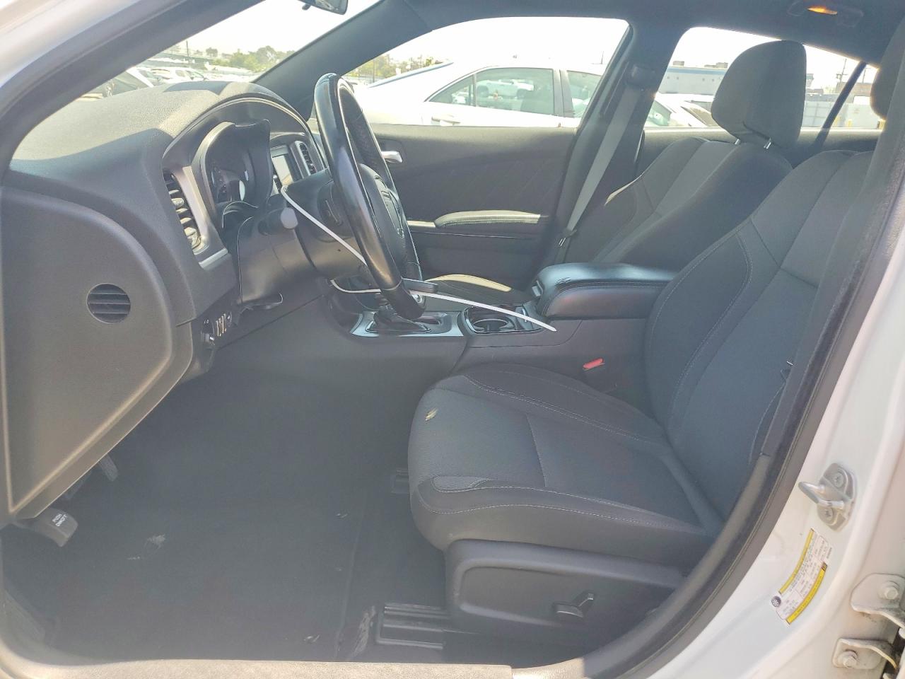 2021 Dodge Charger Sxt White vin: 2C3CDXBGXMH682668