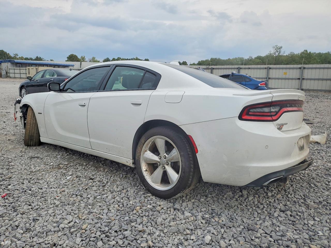 2015 Dodge Charger R/t White vin: 2C3CDXCT0FH816943