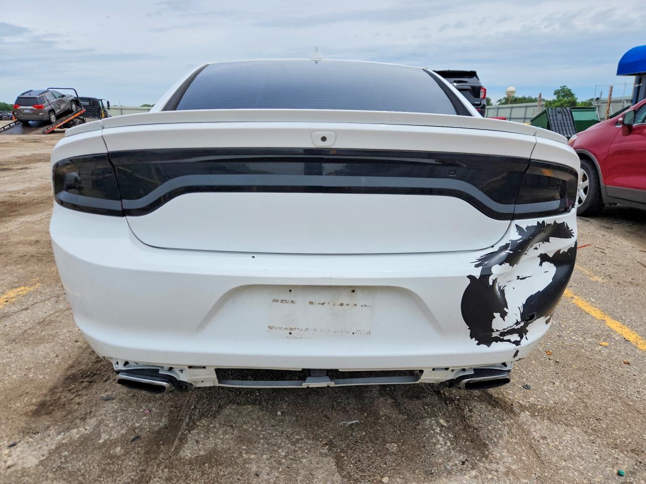 2015 Dodge Charger R White vin: 2C3CDXCT0FH871506