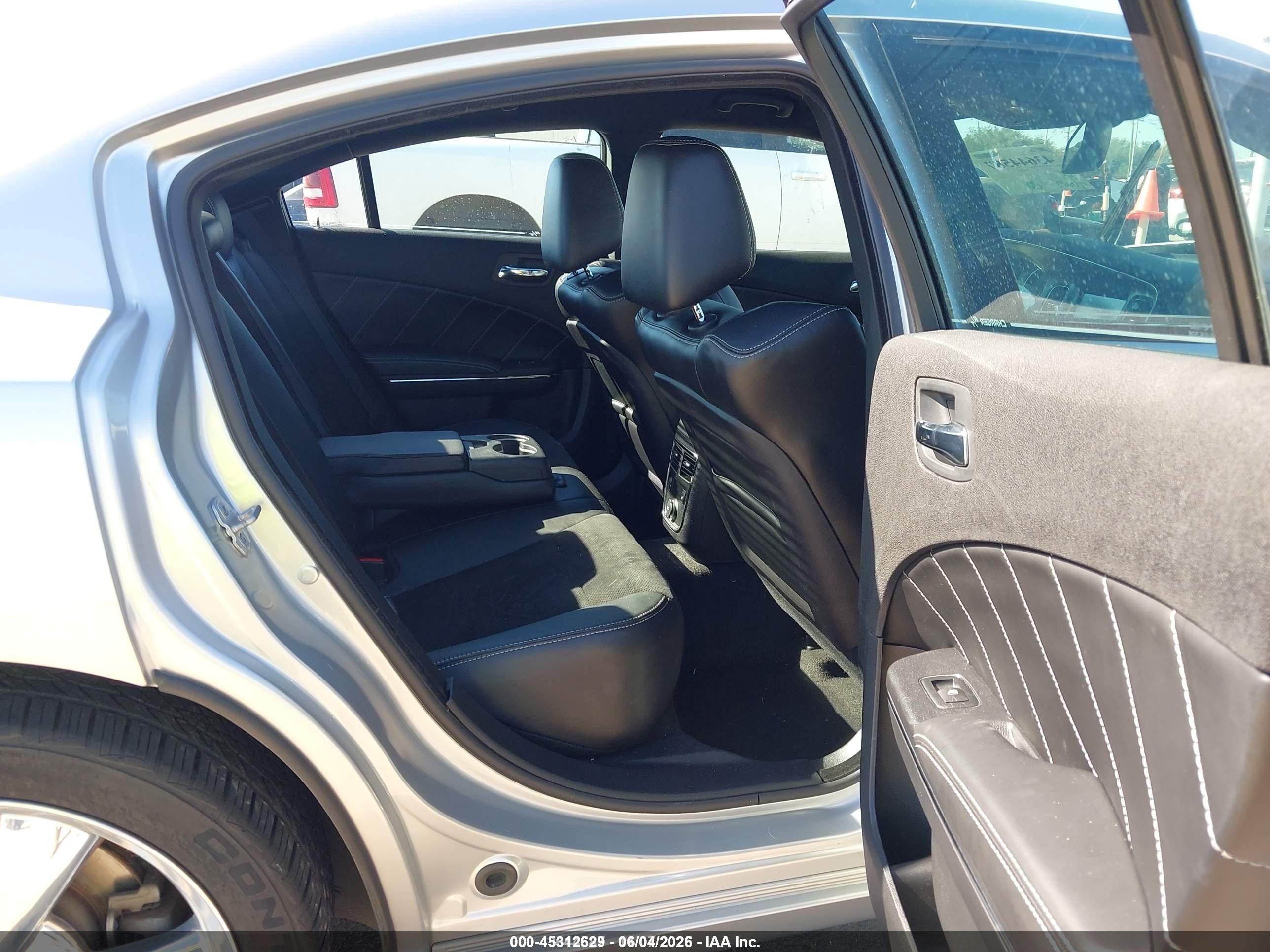 2012 Dodge Charger R/t Серебряный vin: 2C3CDXCT1CH134794