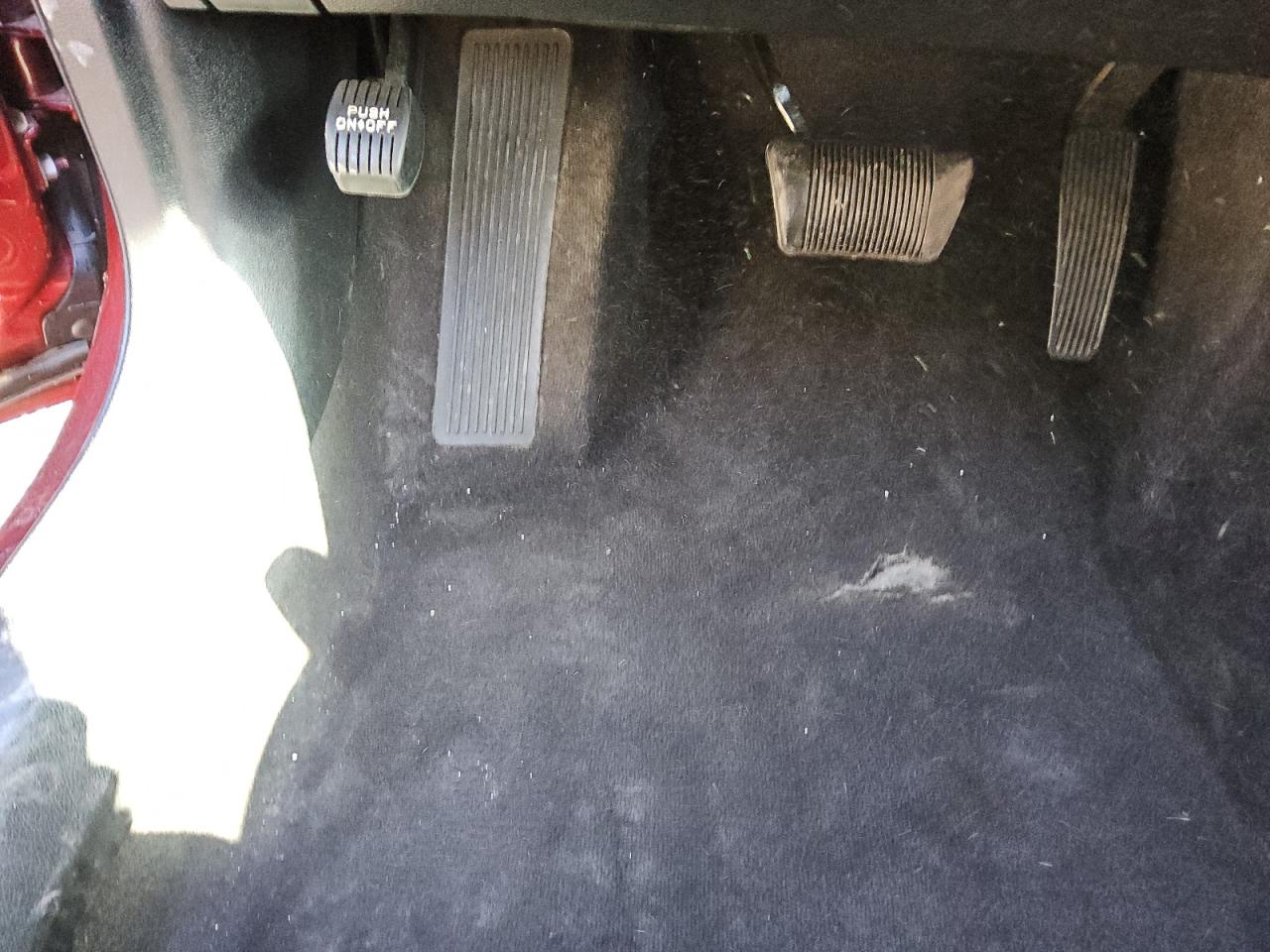 2017 Dodge Charger R/t Red vin: 2C3CDXCT1HH587711 Damage: Left Front Carpet, Torn, 2 to 3 inches