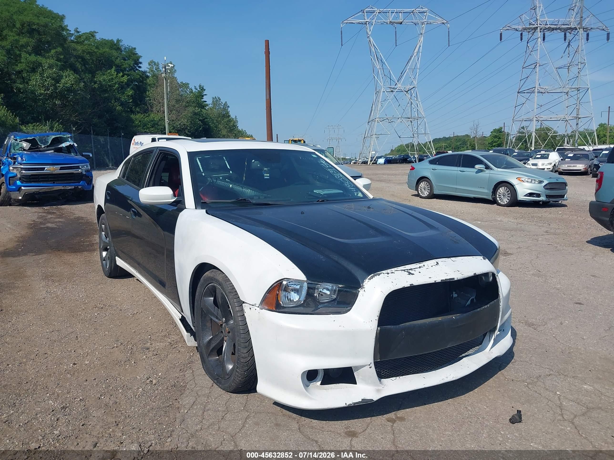 2013 Dodge Charger R/t Max White vin: 2C3CDXCT2DH531755