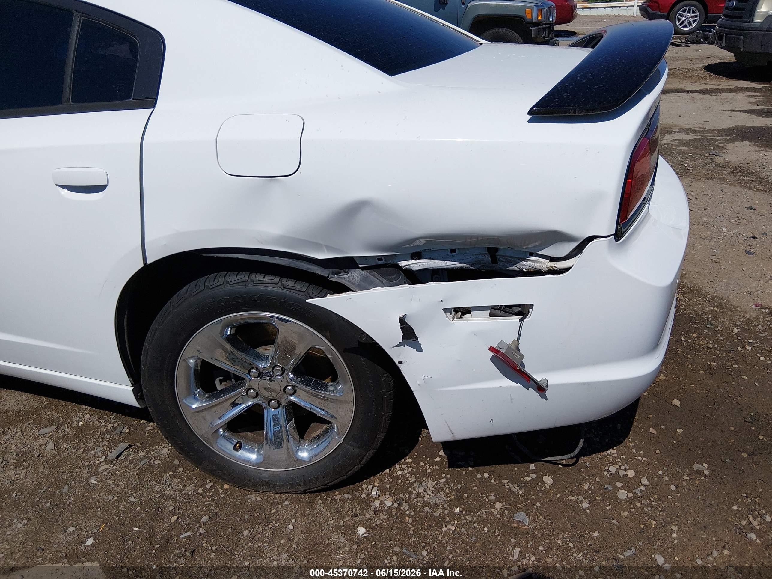 2014 Dodge Charger R/t Plus White vin: 2C3CDXCT2EH162378