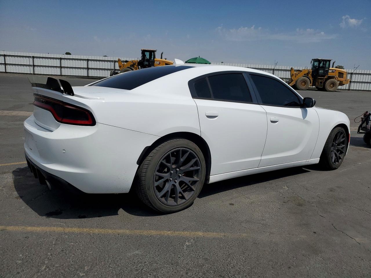 2015 Dodge Charger R/t White vin: 2C3CDXCT2FH785386