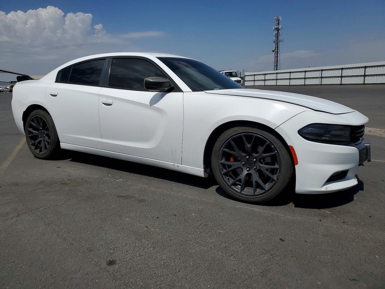 2015 Dodge Charger R/t White vin: 2C3CDXCT2FH785386