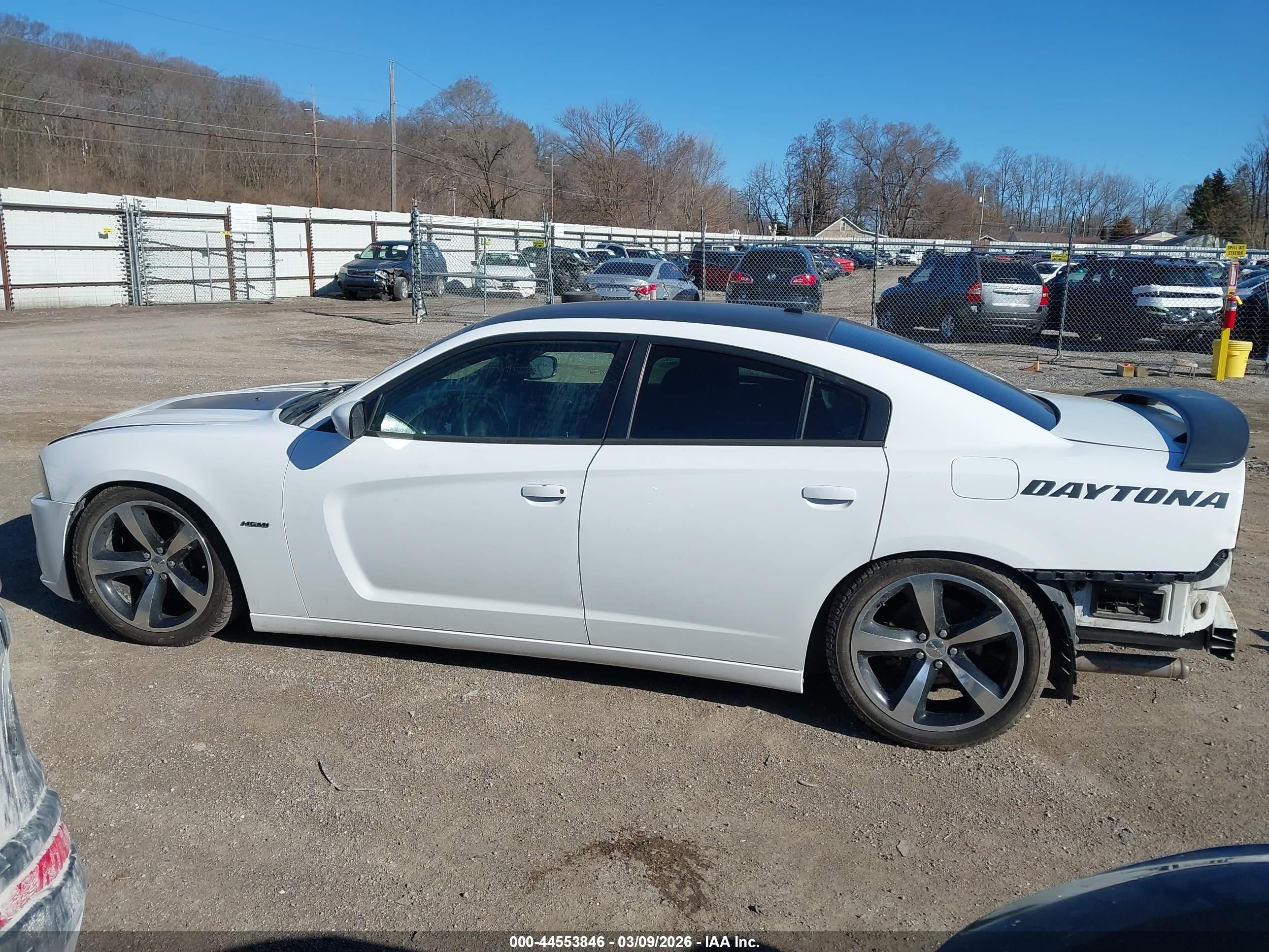 2013 Dodge Charger R/t White vin: 2C3CDXCT3DH696150