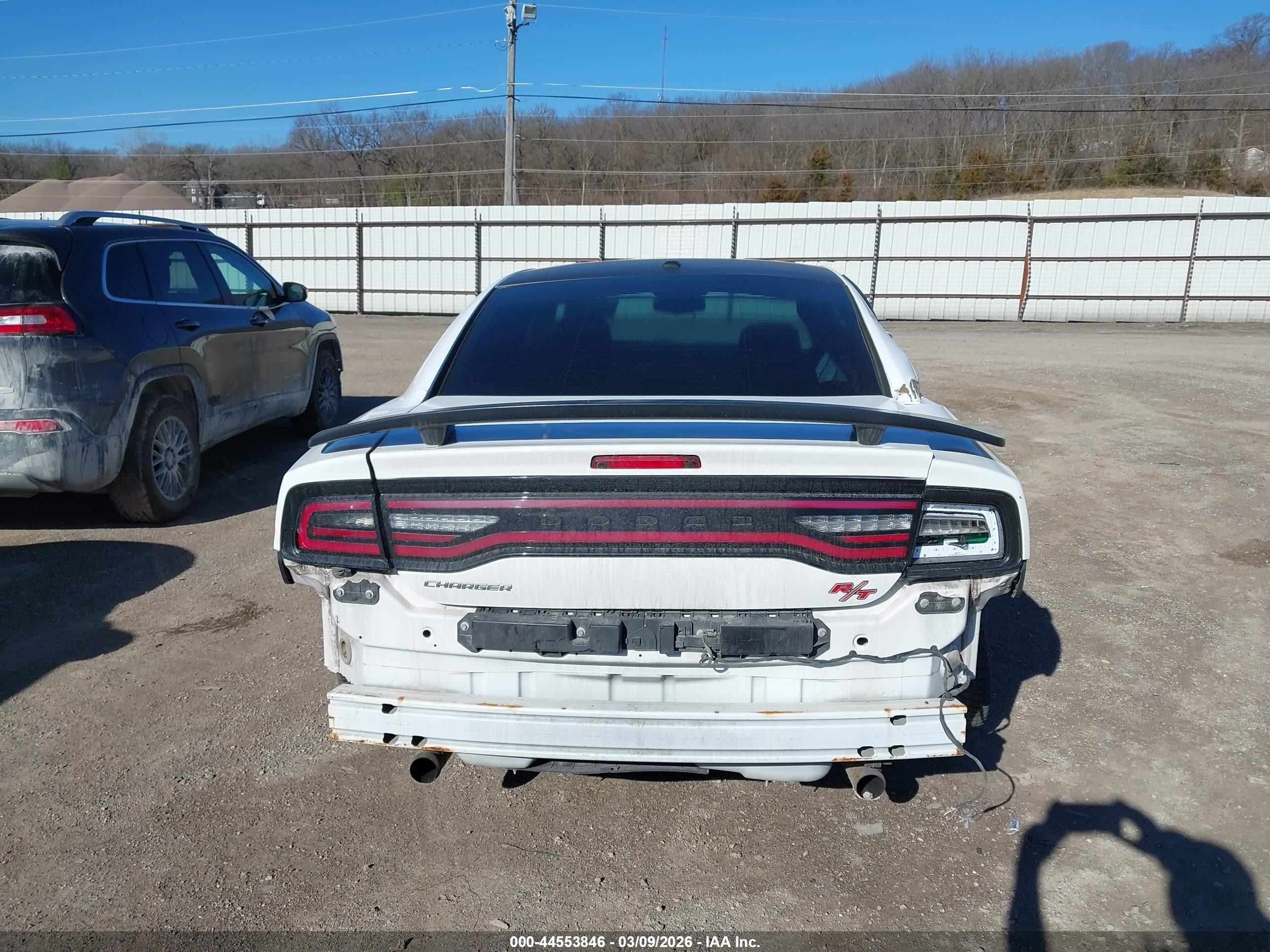 2013 Dodge Charger R/t White vin: 2C3CDXCT3DH696150