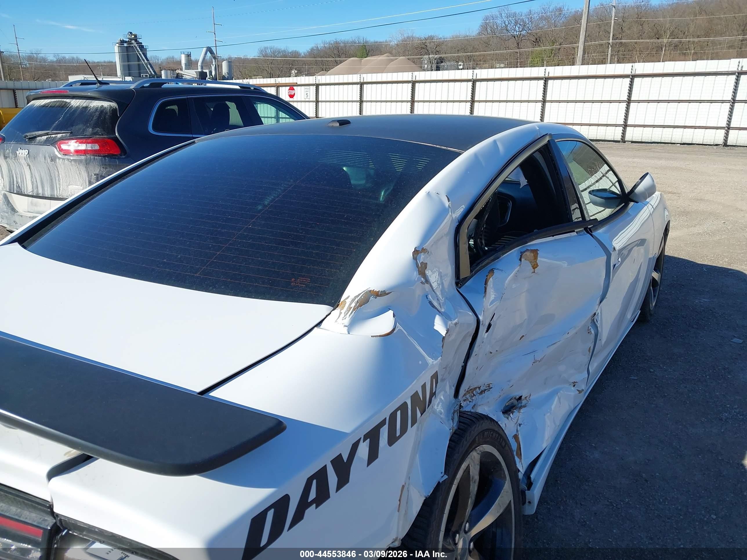 2013 Dodge Charger R/t White vin: 2C3CDXCT3DH696150