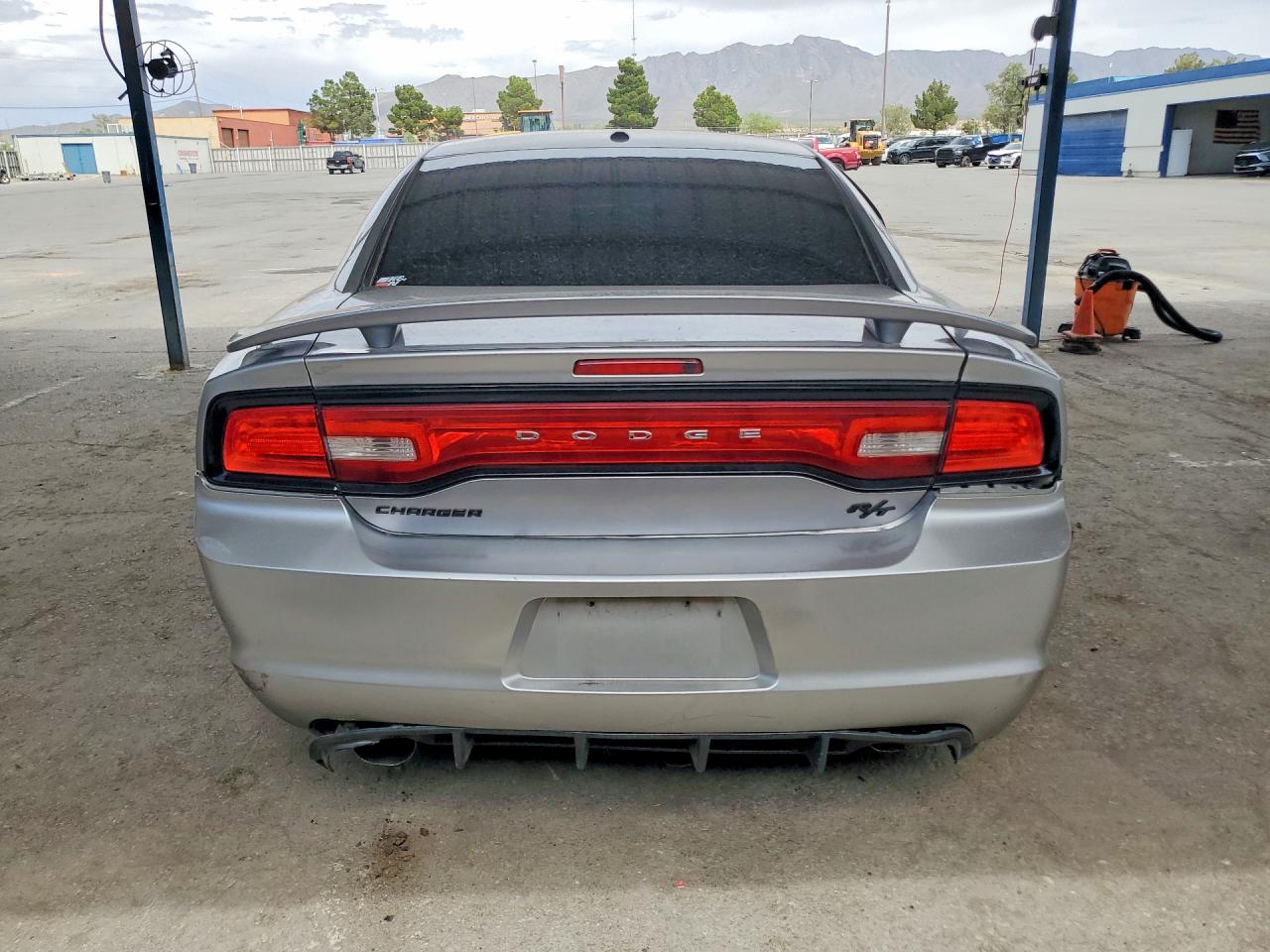 2013 Dodge Charger R Silver vin: 2C3CDXCT4DH692916