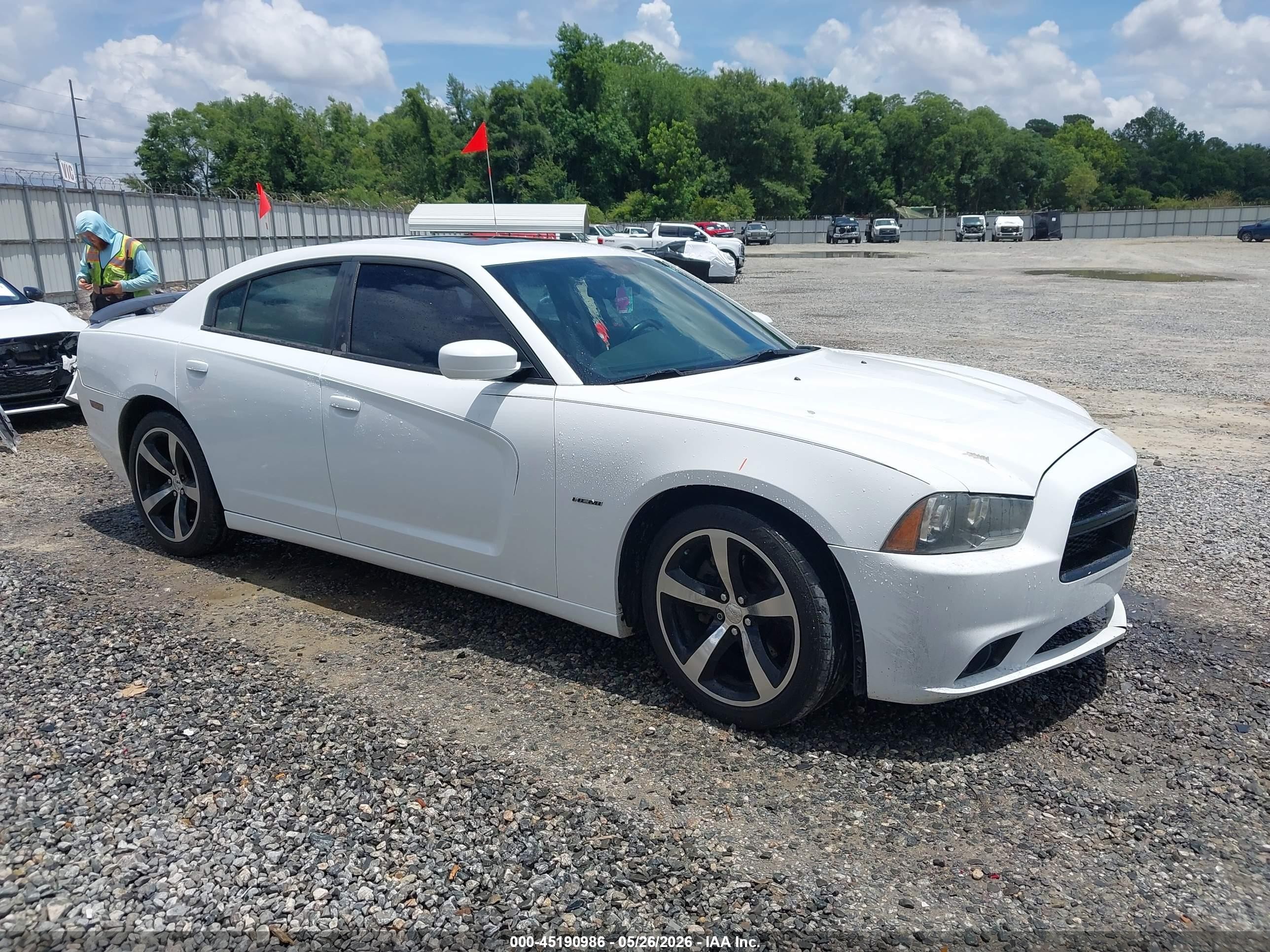 2014 Dodge Charger R/t White vin: 2C3CDXCT4EH368415