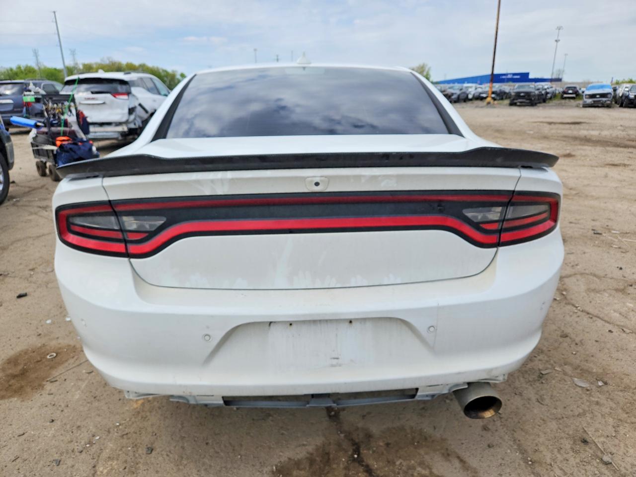 2018 Dodge Charger R White vin: 2C3CDXCT4JH260693