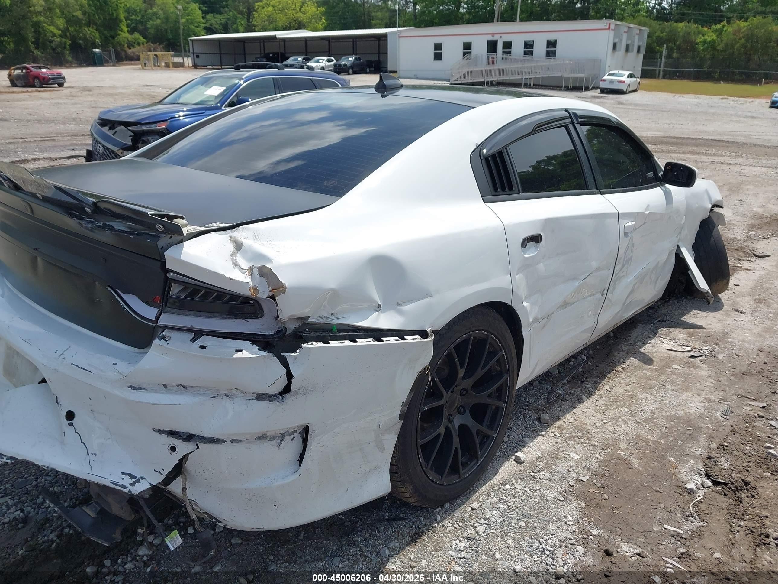 2019 Dodge Charger R/t Rwd White vin: 2C3CDXCT4KH539174