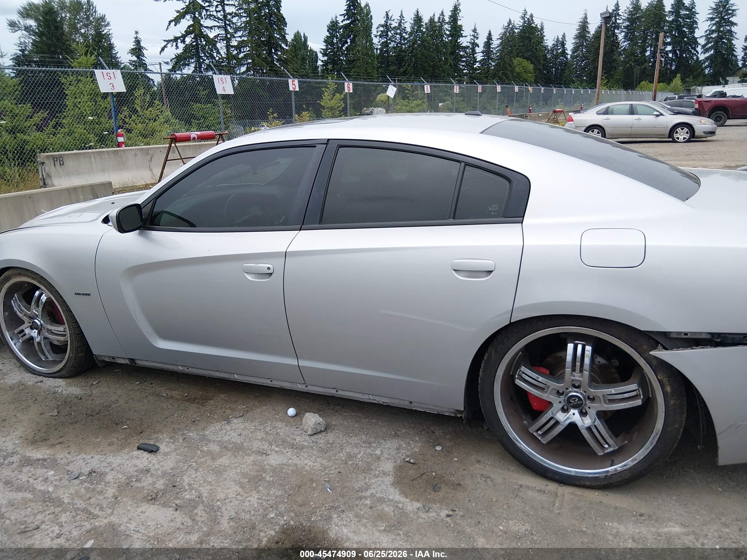2012 Dodge Charger R/t Серебряный vin: 2C3CDXCT6CH102987