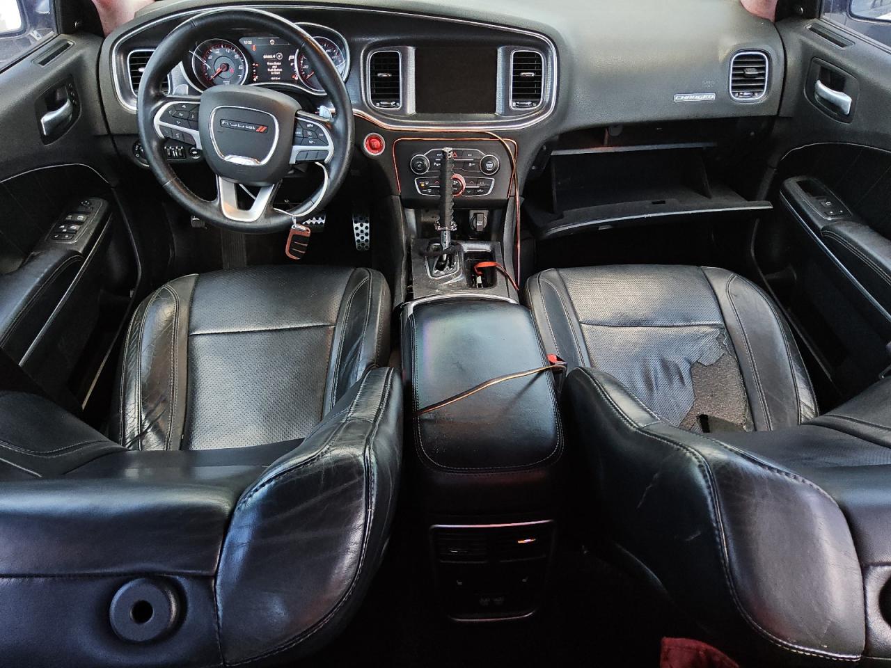 2015 Dodge Charger R/t White vin: 2C3CDXCT6FH863135 Damage: Right Front Seat Cushion, Torn, 9 To 10 Inches
