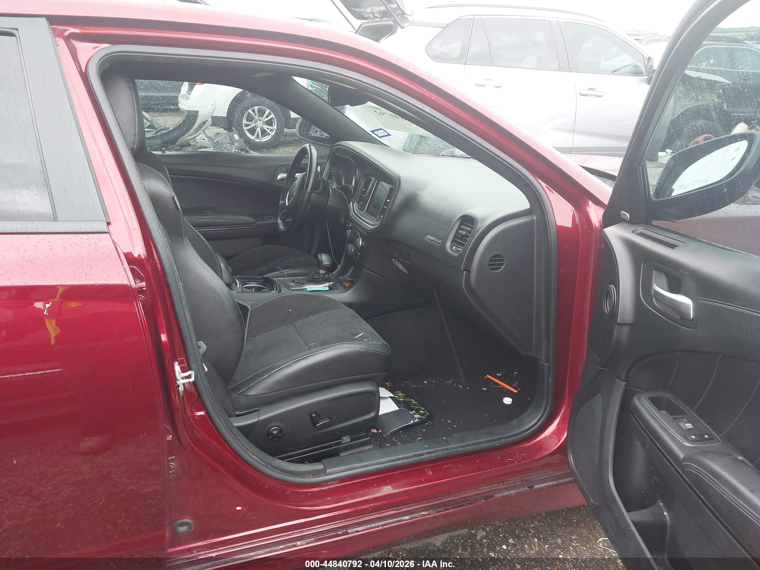 2020 Dodge Charger R/t Rwd Maroon vin: 2C3CDXCT6LH153910
