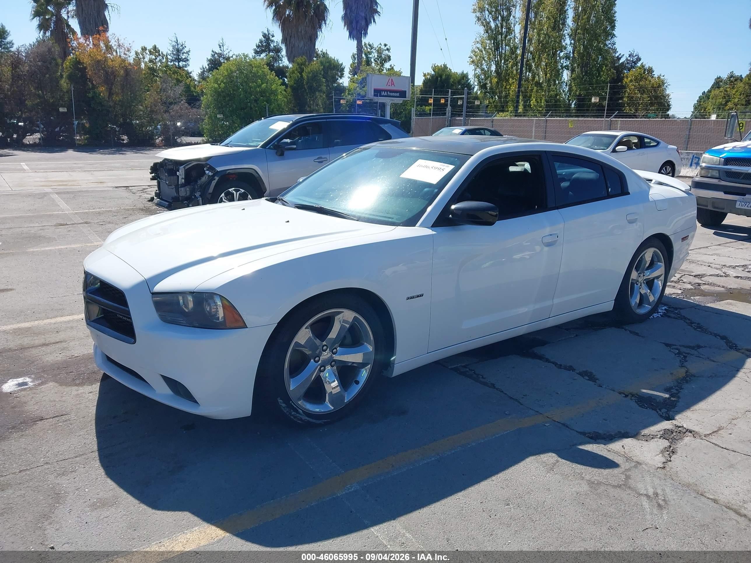 2013 Dodge Charger R/t Plus White vin: 2C3CDXCT7DH738304