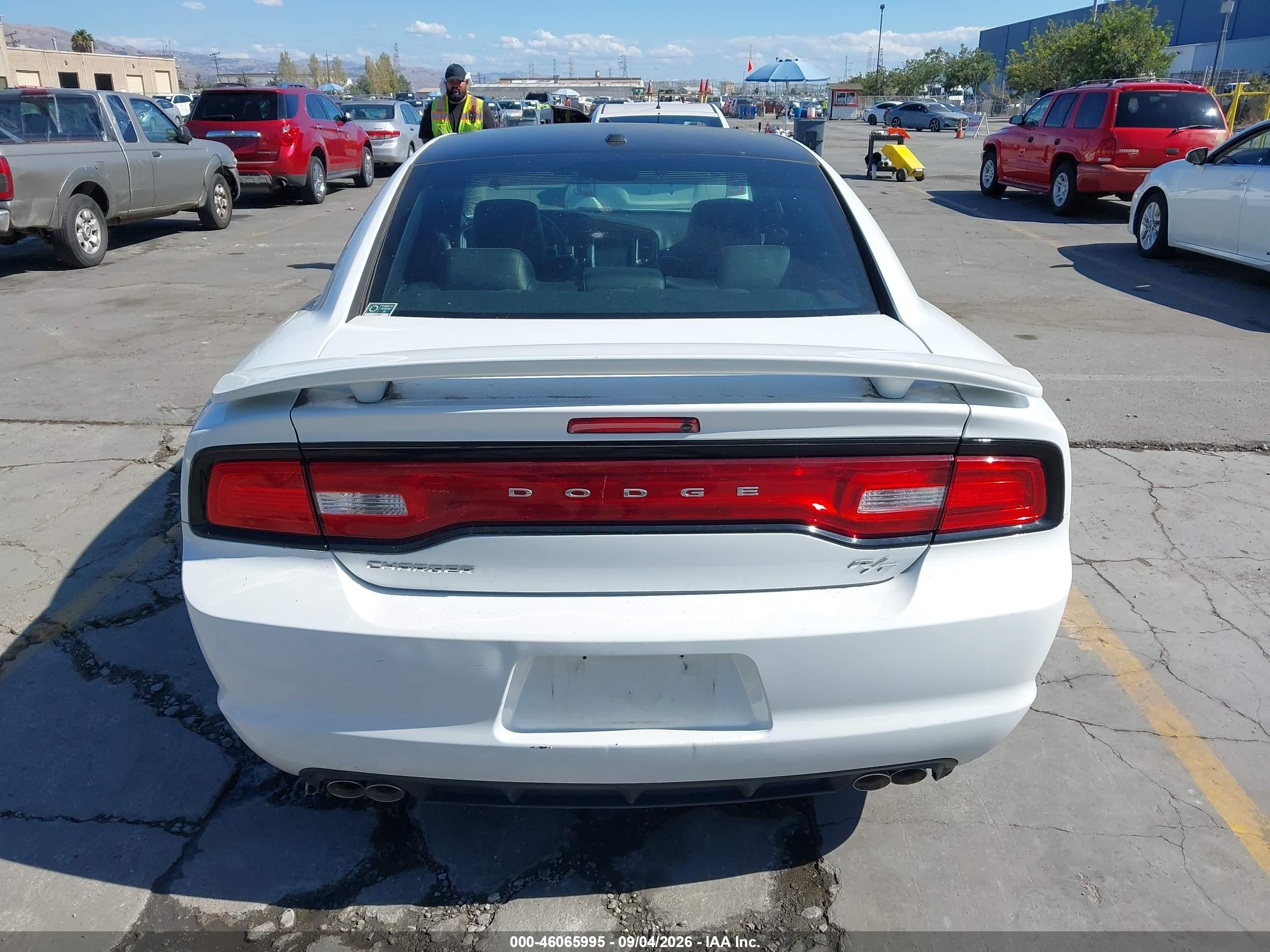 2013 Dodge Charger R/t Plus White vin: 2C3CDXCT7DH738304