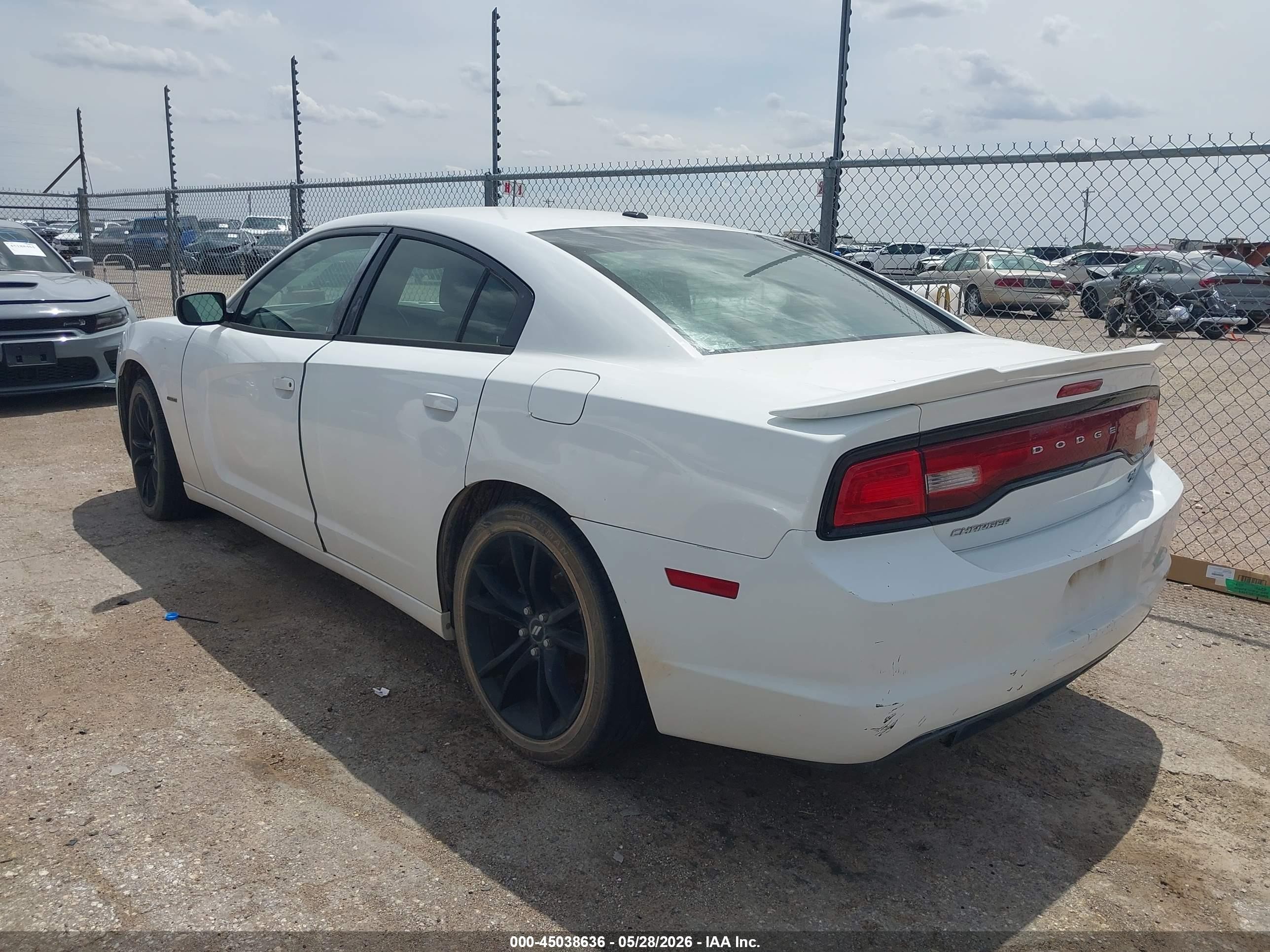 2013 Dodge Charger R/t Белый vin: 2C3CDXCT8DH519772